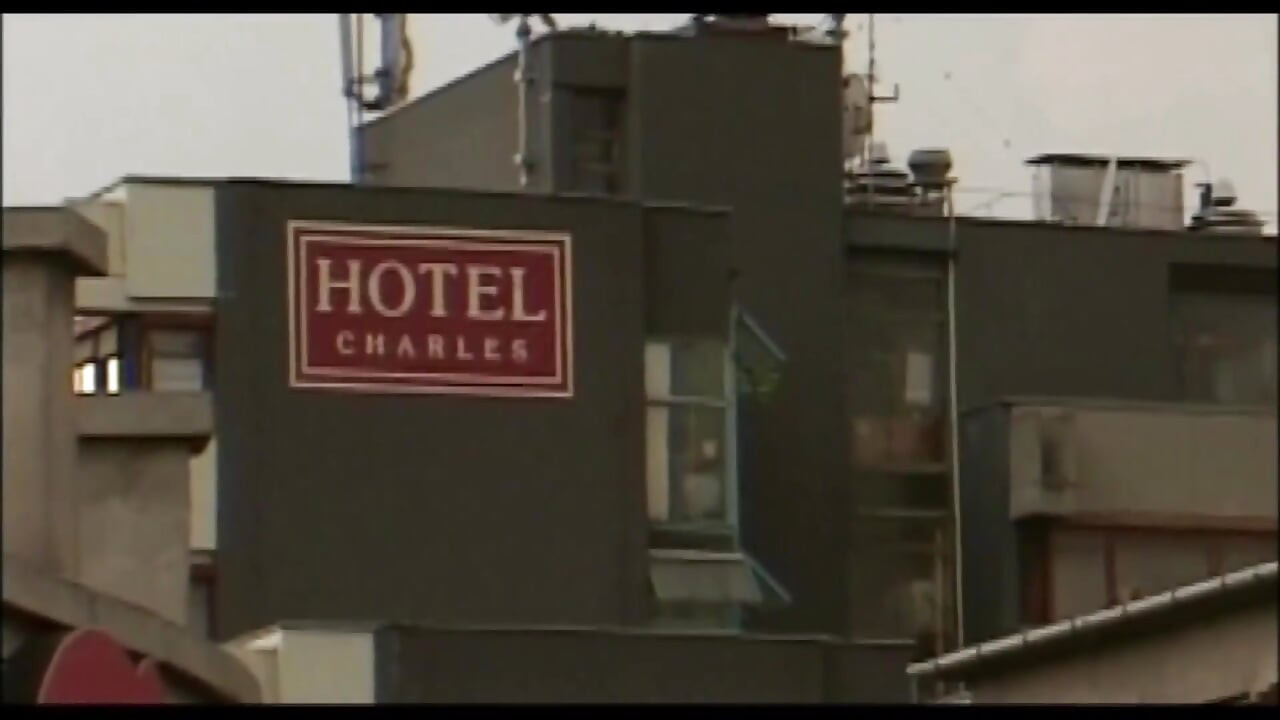 The Pilot and the Stewardess: Anal Fuck in Hotel