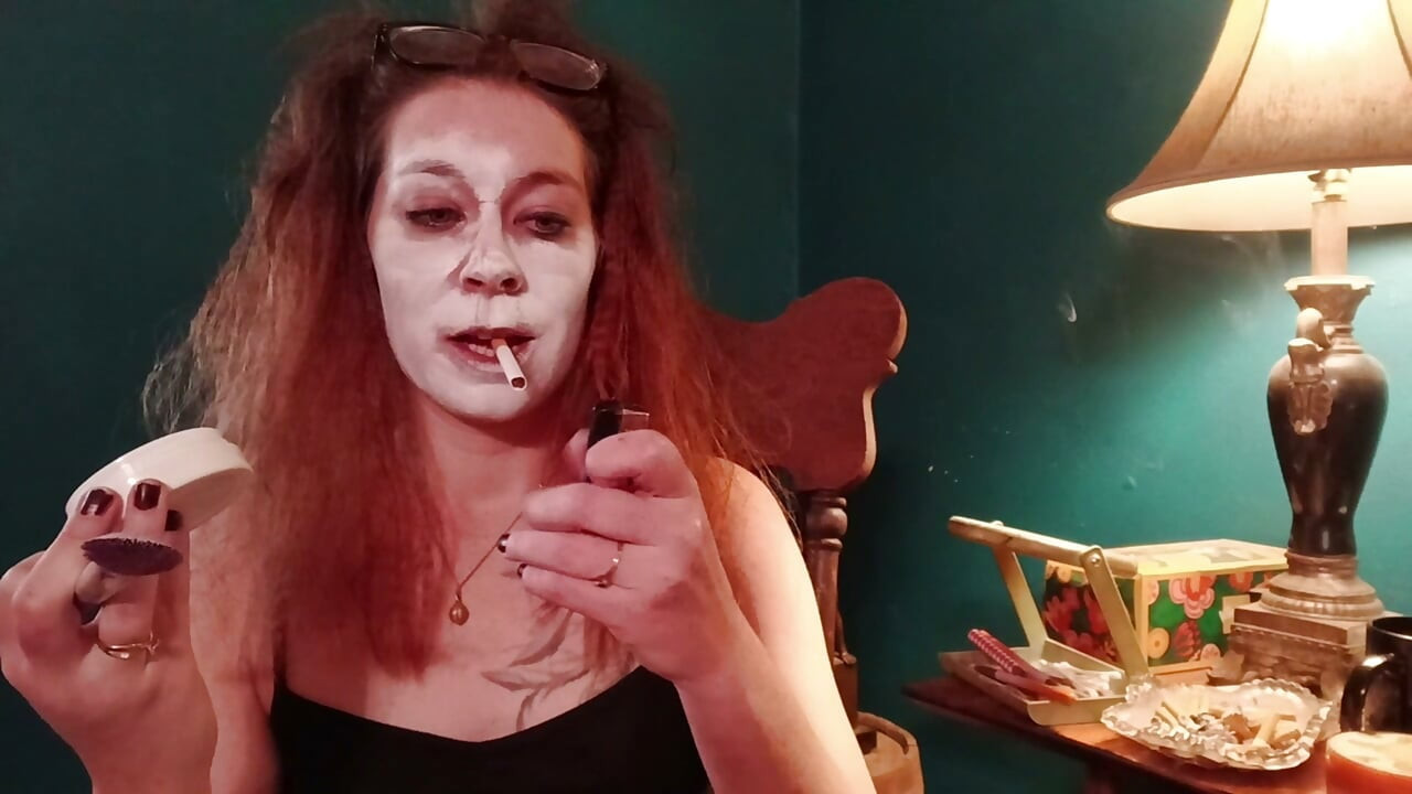 Clown makeup and smoking fetish