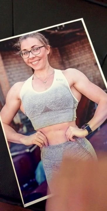 Cumtribute AlinaWi