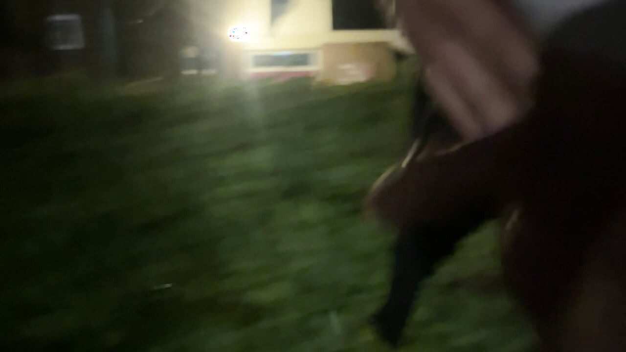 Spacer po ulicy bez spodni