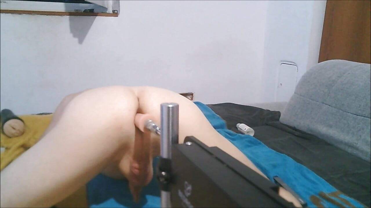 First time assfucked by fuck machine 1