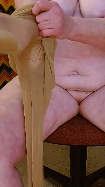 1341 גרביונים משתינים ותחתונים ספוגי שפיך מ-DawnSkye1962 | קליפ 2