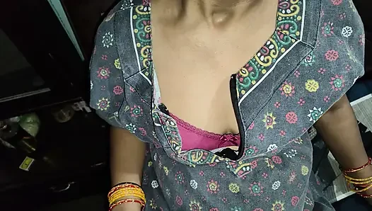 Istri hot india lagi asik ngusap kontol sampai toketnya dicrot sperma hangat