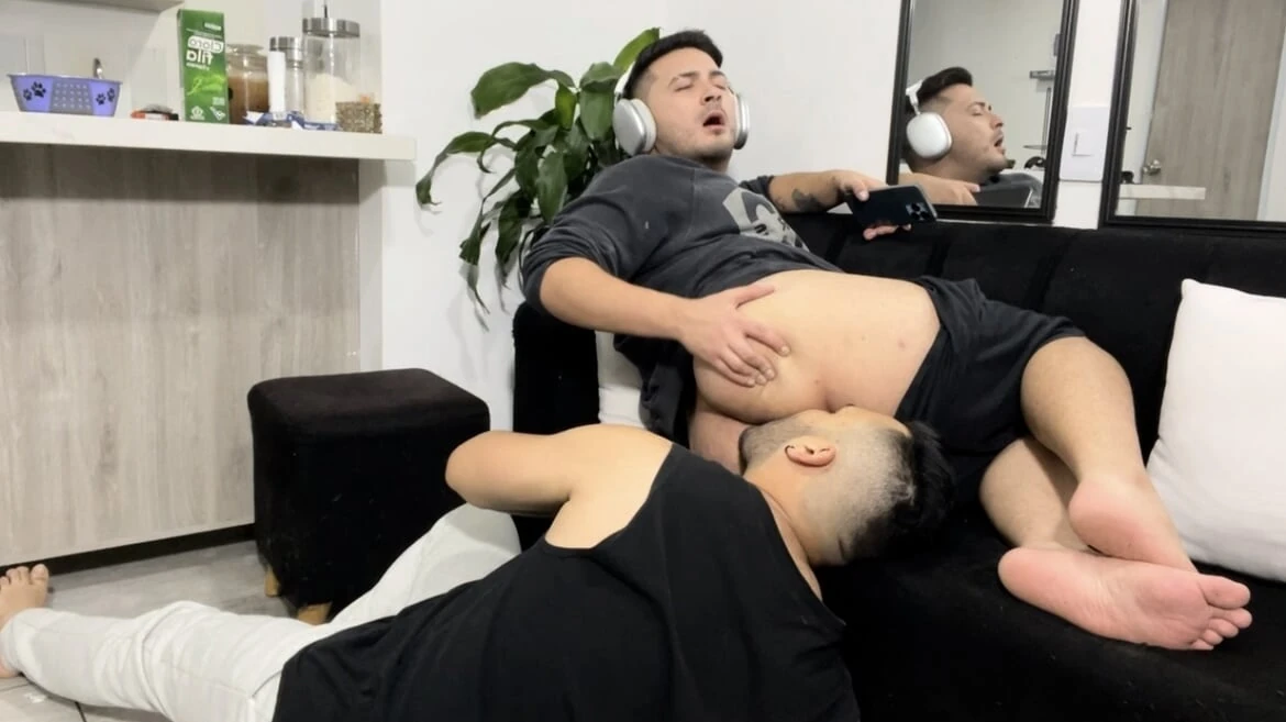 Hardcore sex with my big fat ass gay friend