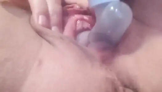 Pussy spread,sweet cervix ,pump and penetrate