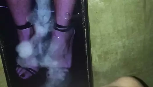 Cum On Gweneth Paltrow Sexy Black Toe Nails Feet