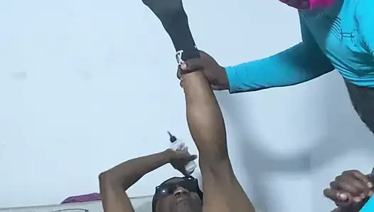 Aşırı anal dildo yumruk sokma