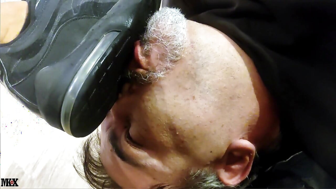 1부 - 신발 아래