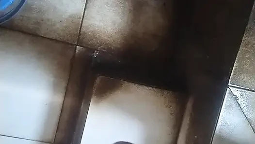 Banyoda sperm boşalması ağır masterbasyon