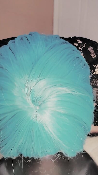 Kandi สาวร่านน้องสาวเซ็กซี่สูบบุหรี่และดูดเลอะเทอะ