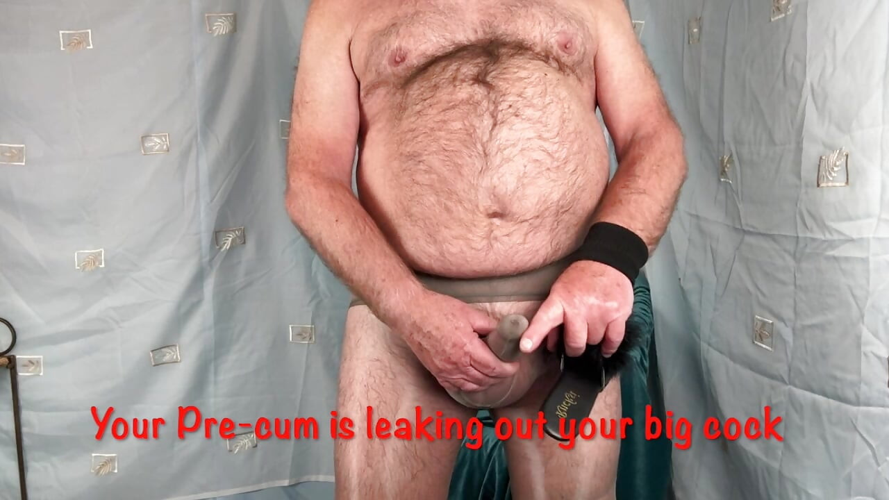 Mrs Mature Feet orders her sissy foot boy to do as he is told 480