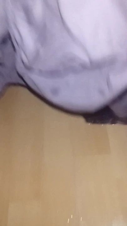 Смачивание простыней London Blk Squirter
