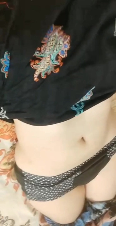 Meri girlfriend ke chote boobs