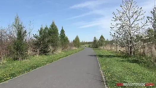 Biarkan aku jadi valentinemu - alex ginger