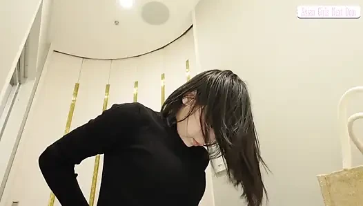 Cool Beauty Aroused During Massage, Slow Tension Builds Into Intense Creampie Climax Moment