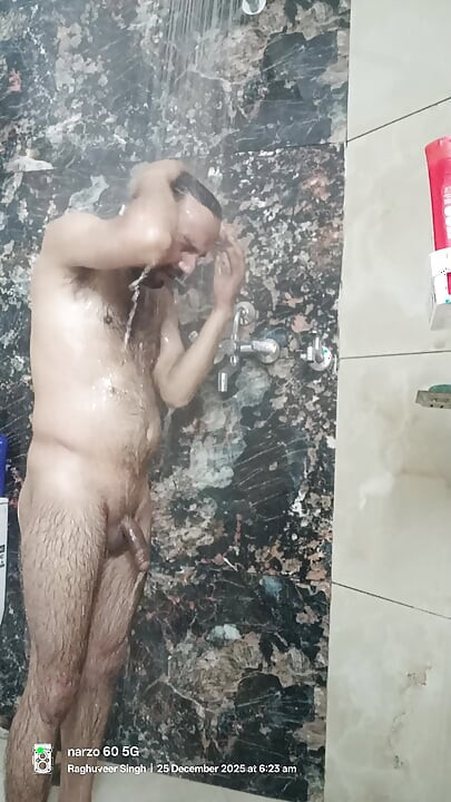 インドのデシ警察官の叔父、隣人と軍人、インドのデシ男性との性行為