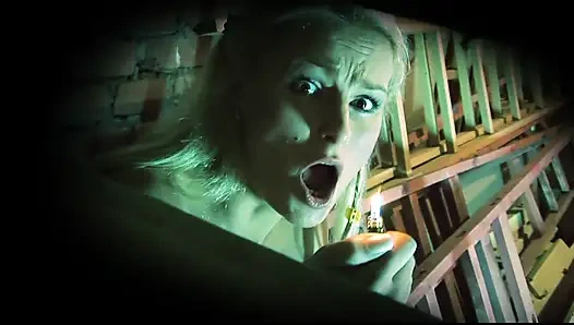 Riesiges sperma 4 zierlicher teenager wird in vielerlei hinsicht penetriert