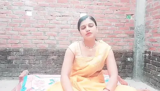 Watching Indian outdoor stepmom take a hot bath makes her stepson go crazy for fucking her