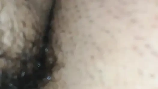 Pria dominan ngentot memek istriku.