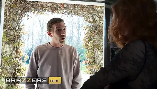 Lütfen babama Mia Stone Brazzers'a söyleme