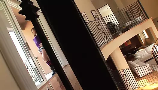 Ashlynn Leigh and Tristyn Kennedy are sapphic pussy licking
