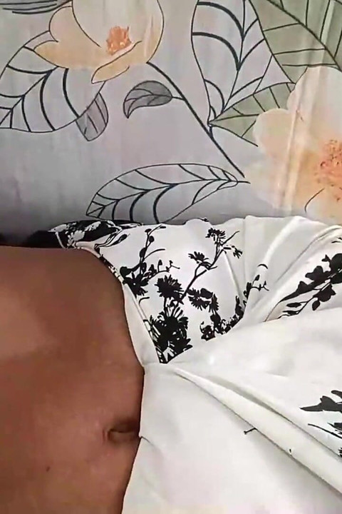 Evli kadın amından akan doruğa orgazm oluyor - 3