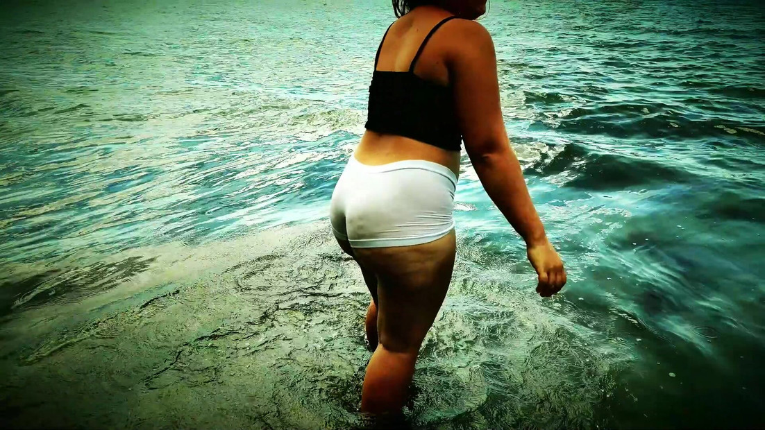 HOT OIL MIDGET BOOTY