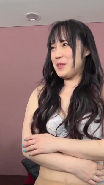 Emotional moment from "Kanon - Married Woman's First Film"