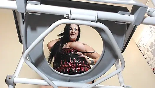 Du wirst meine toilettensklavin