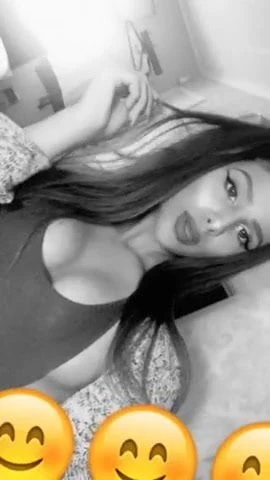 BENGALI SLUT FROM EAST LONDON