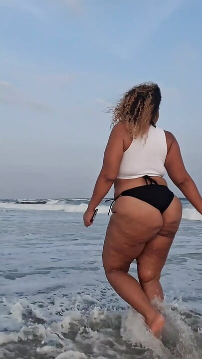 Leg Tease - Mini Skirt - Thick Thighs - Angie Love - BBW - Puerto Rican Woman - Flip Flops - Beach Thong
