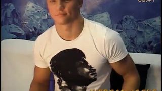 Un atleta russo in webcam