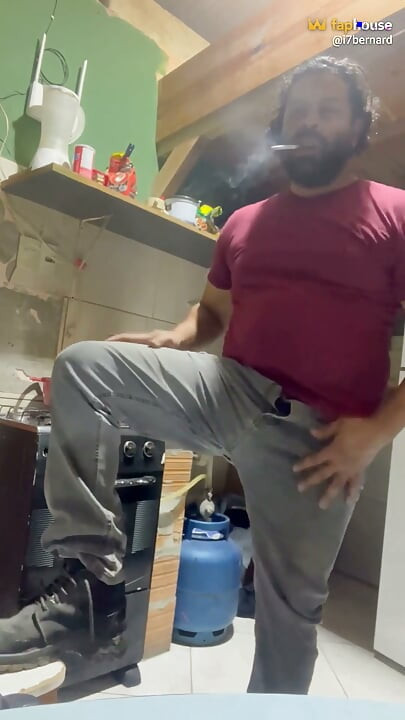 Baño con la mano izquierda.