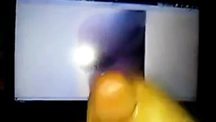 Güzel boşalmak haraç üzerinde benim sıkı korkak delik