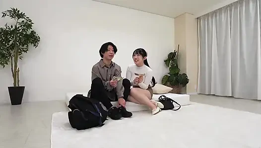 Part 1: A friendship verification project between a college student and a boy and girl who have been childhood friends for 10 years—an adult doctor pretend experience!