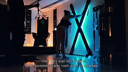 Flogger: Martyrius Raptor-Prototyp im Test (NSFW Version)