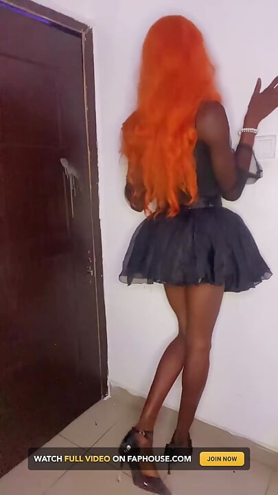 Black Cock Under the Big Skirt