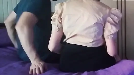 Seksi sekreter patronuyla sikişiyor ve terfi istiyor