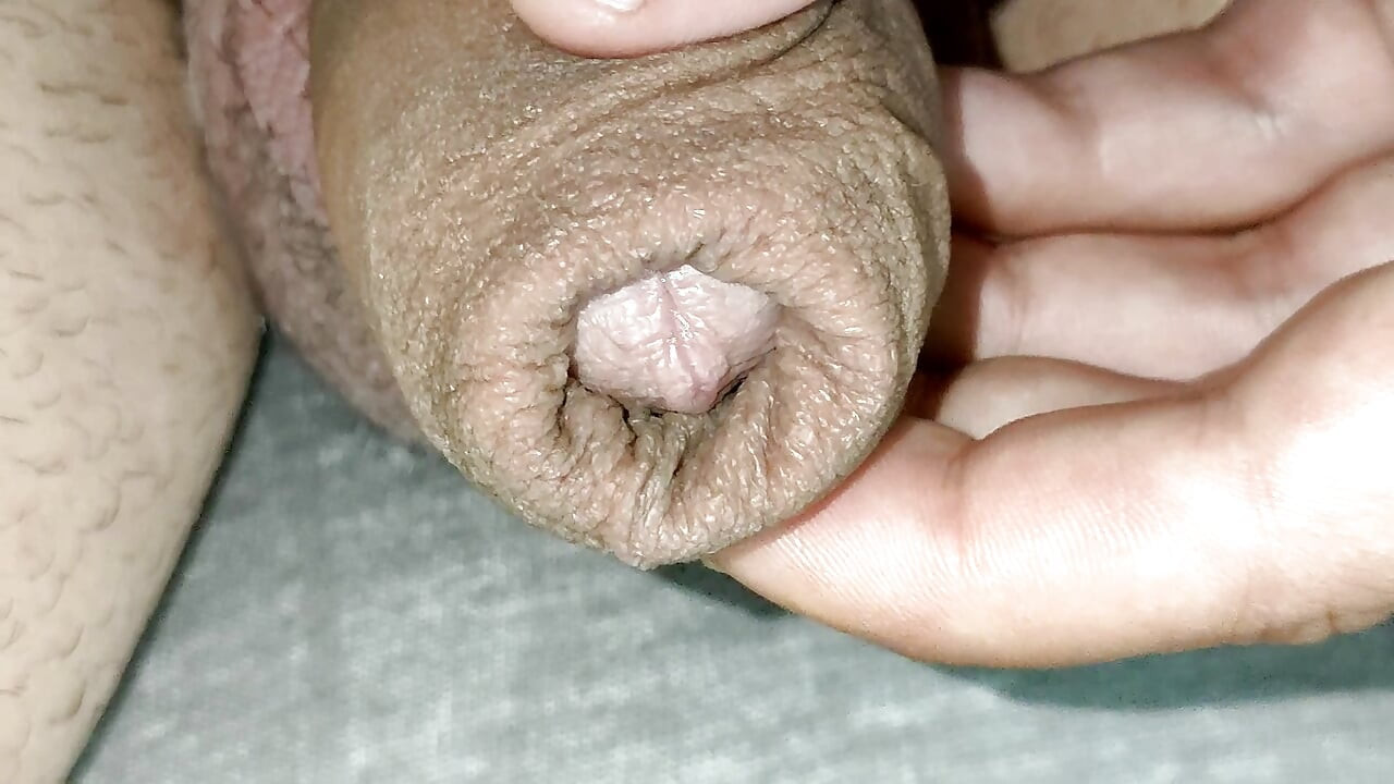 下流的鸡巴特写和身体颤抖的高潮