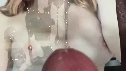 Bryce dallas howard kapalı ile boşalmak