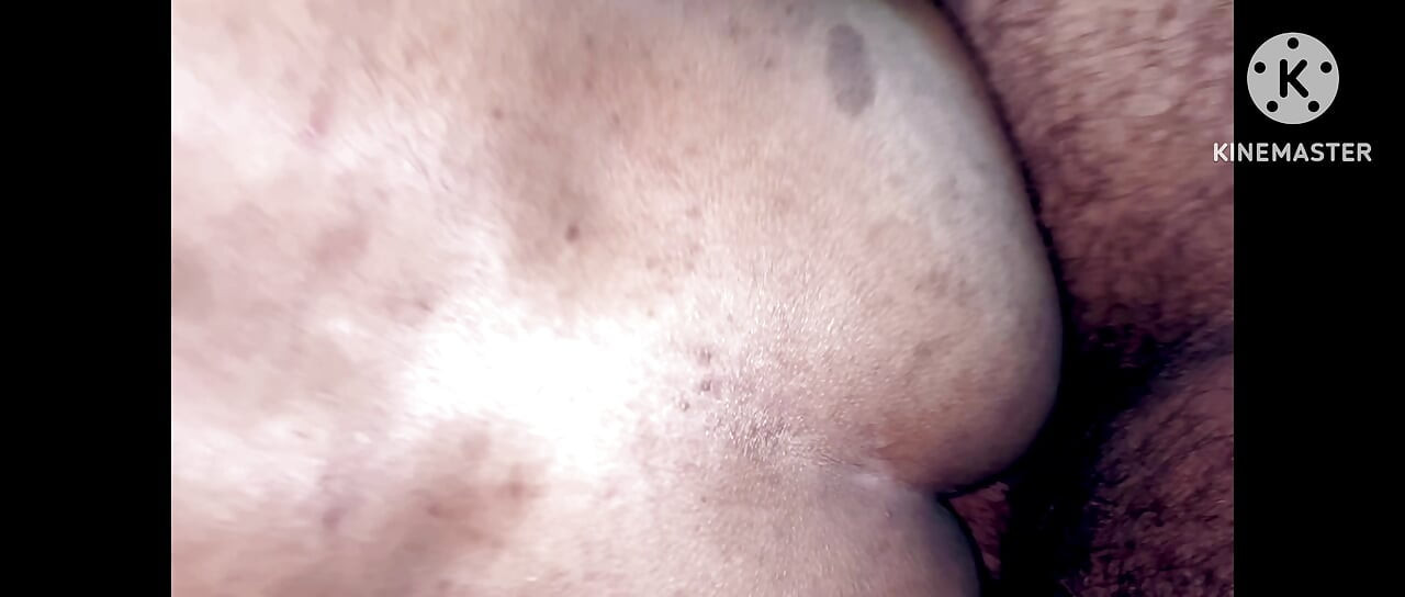 Lola je rasplakala svoju partnericu Lunu dok ju je jebala u ponoć 3.