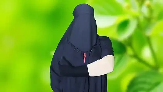 Patronum sari çıkardı ve beni domaltarak sikiyor