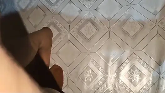 Ateşli seksi eski kız arkadaşımı sikiyorum. Kocasını aldatan adam