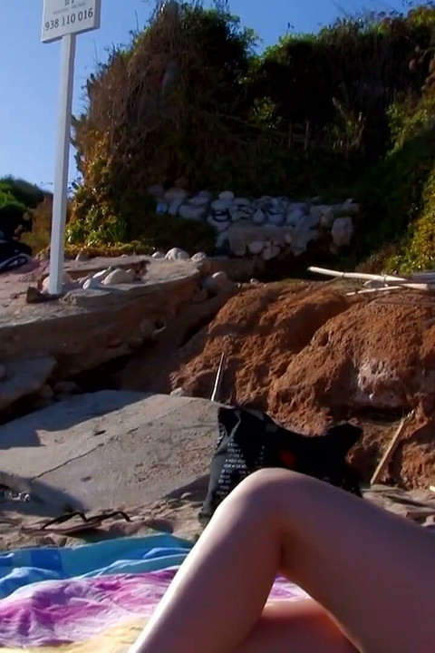 Hot girls gets bug titties sucked on the beach