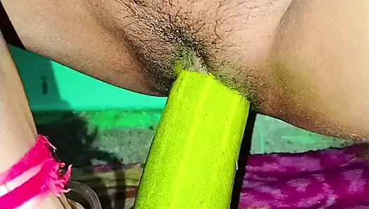 aak fir se meri sexi or pyari wife apni pyasi chut dali bhot badi loki or dal ke bhot maze liye or apni chuchi ko bhi khub daba ke maze liy