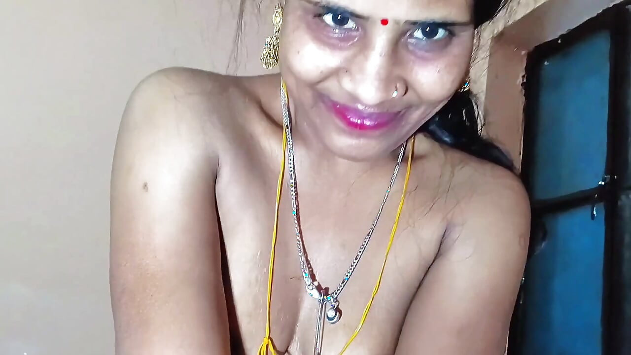 India con su marido en noches de luna de miel