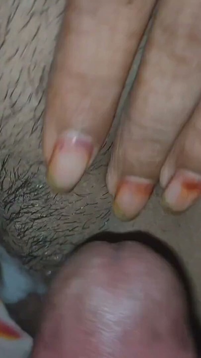Indian Desi Virgin Girlfriend Sex Country Girlfriend's Pussy In Water | Clip 1