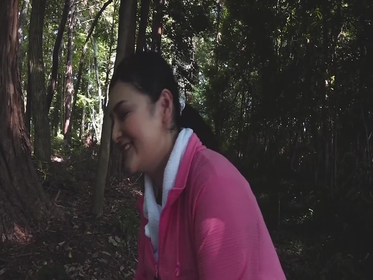 A123G10 Picking up a mature woman found in a dense forest! Even a rural lady who seems serious at first glance loves sex, being stripped naked and climaxing repeatedly with another man’s.