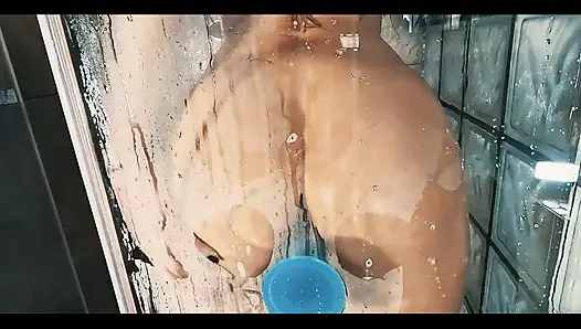 Hello My Love, I Have Something for You to Cheer You up in This Weather