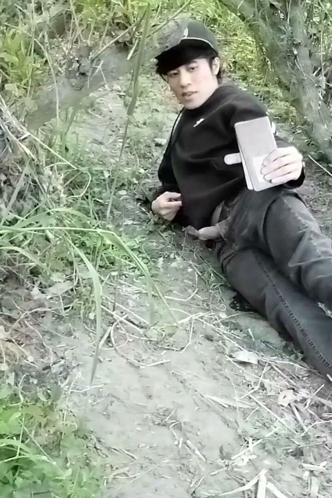 Cute Jon Arteen Gay Twink Jerks off Outdoors, Dry-humps the Air, and Shoots Cum Through a Hole in His Pants